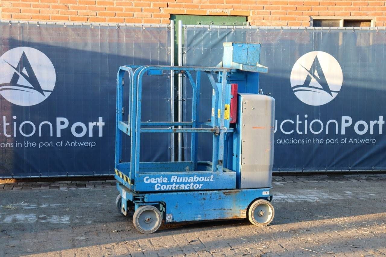 Mast lift Genie GRC-12 Electric 5.66m 2013