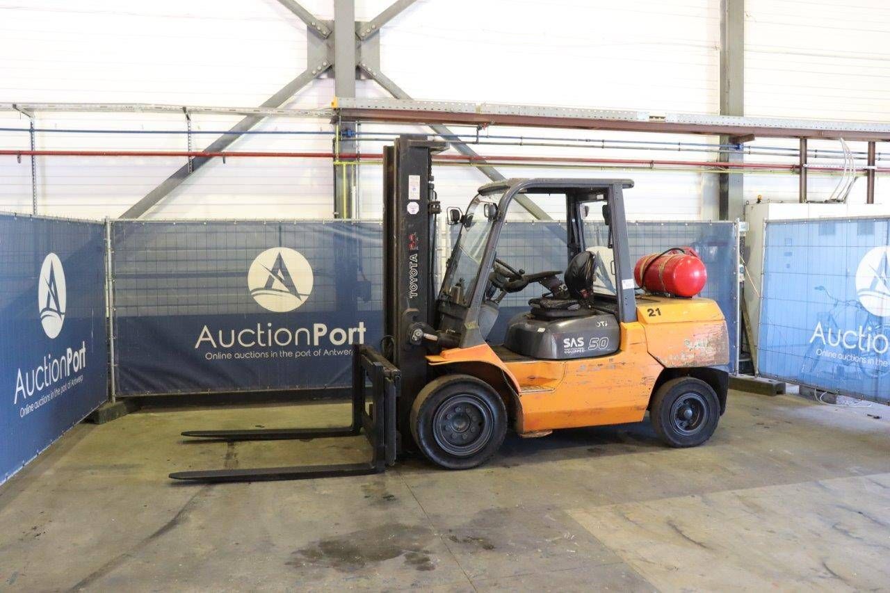 Forklift Toyota 02-7FGA50 LPG 5000kg