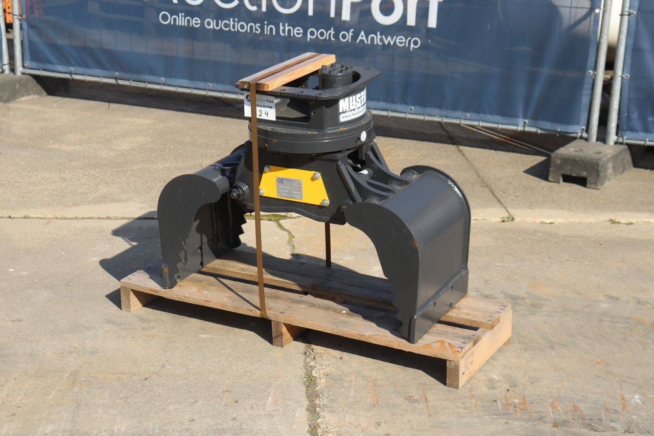 Grijper Mustang Grapple Attachment