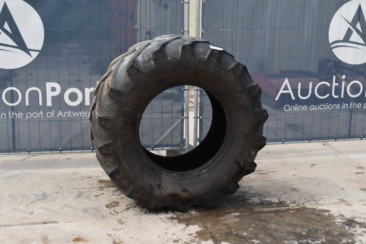 Tire Taurus Point HP 600/65R28