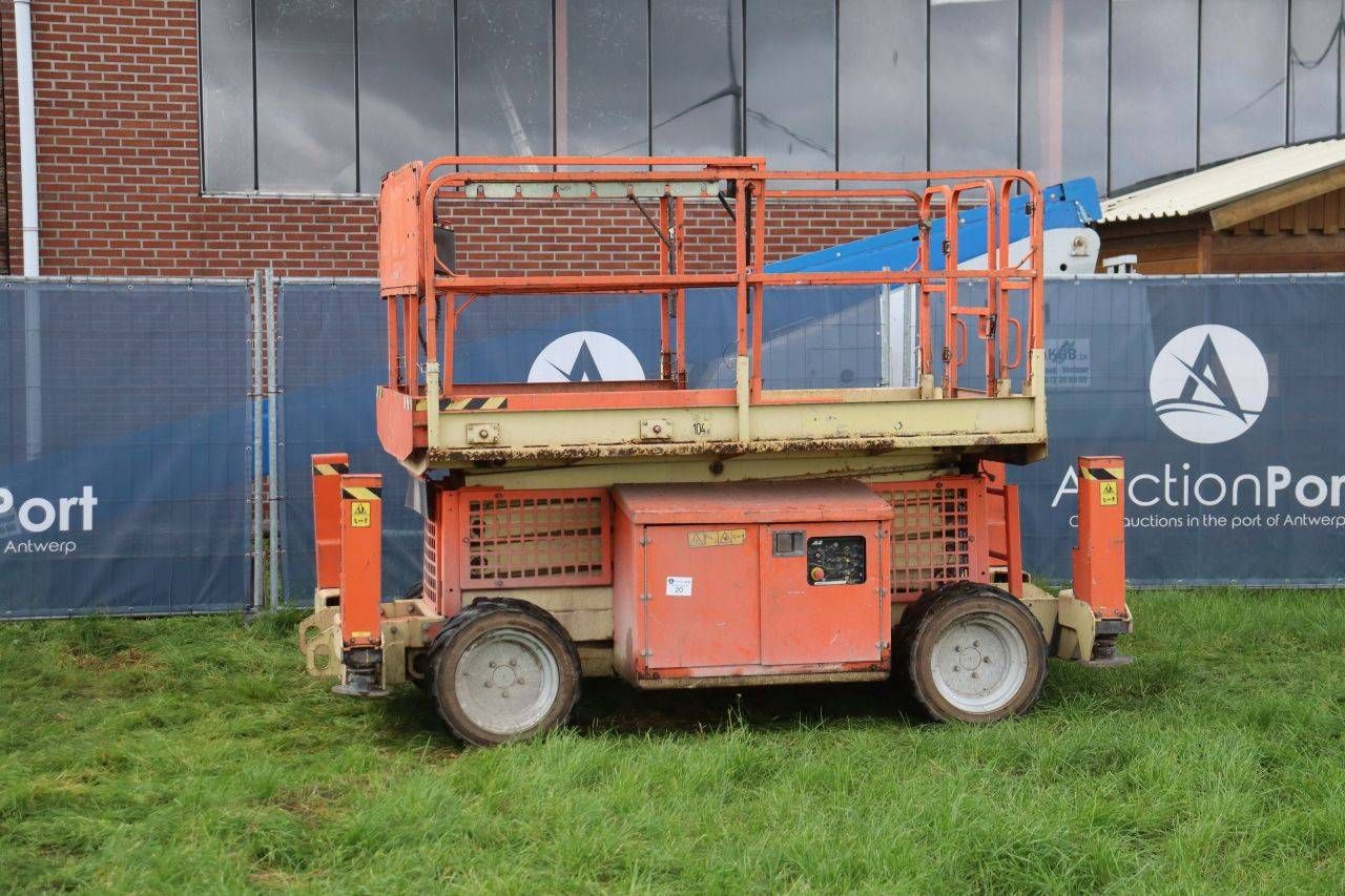 Nacelle élévatrice à ciseaux JLG 260MRT Diesel 2007