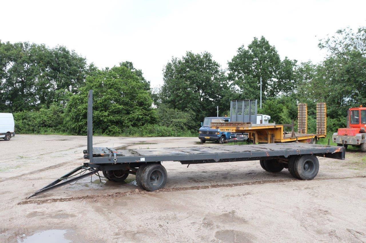 Flatbed trailer 