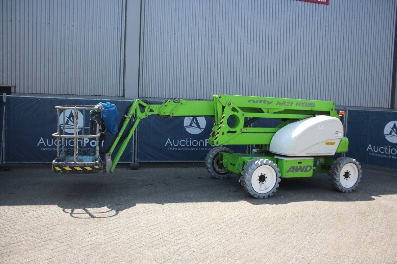 Telescopic boom lift Nifty HR21 AWD Diesel 20.8m