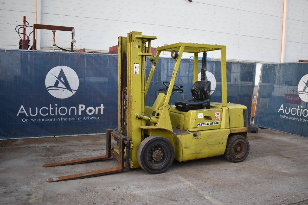 Forklift Mitsubishi FD25 Diesel 2500kg