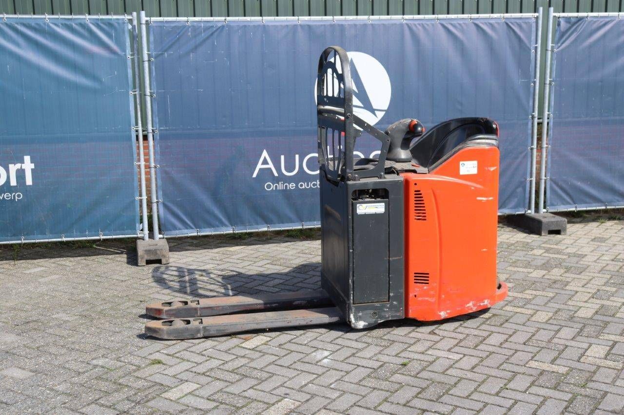Pallet truck Linde T20SP Electric 2000kg 2010