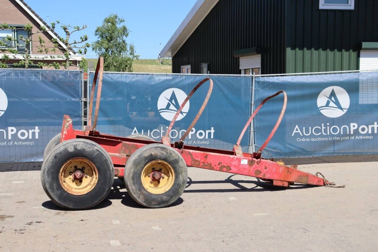 Manure tank Veenhuis 5500 liters 1980