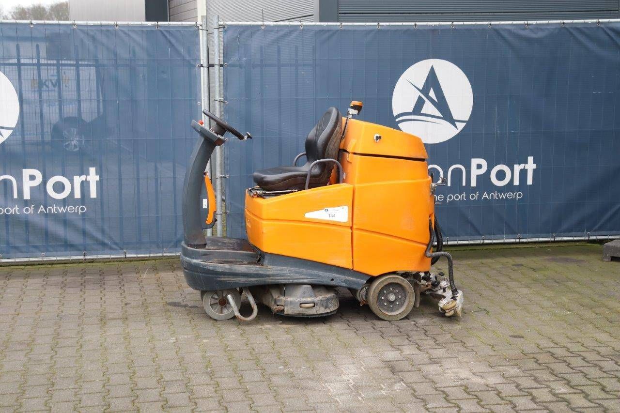 Scrubber dryer Taski CO4000 