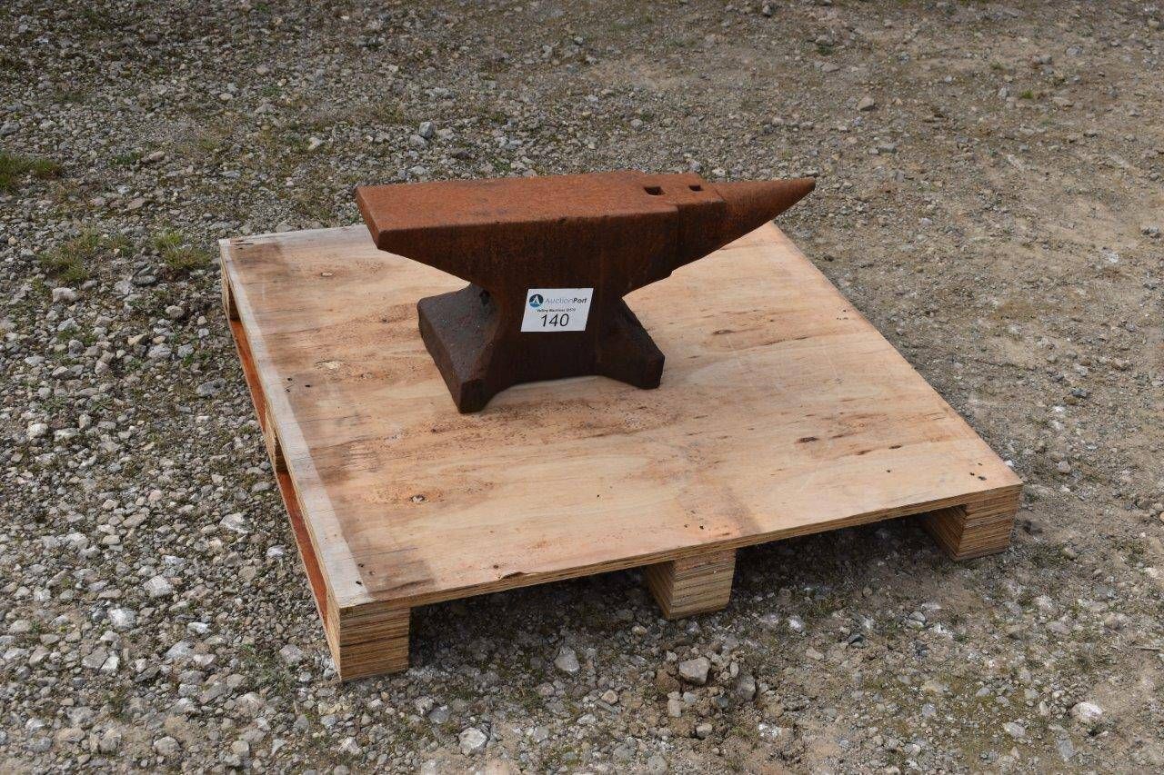 Anvil Cast iron