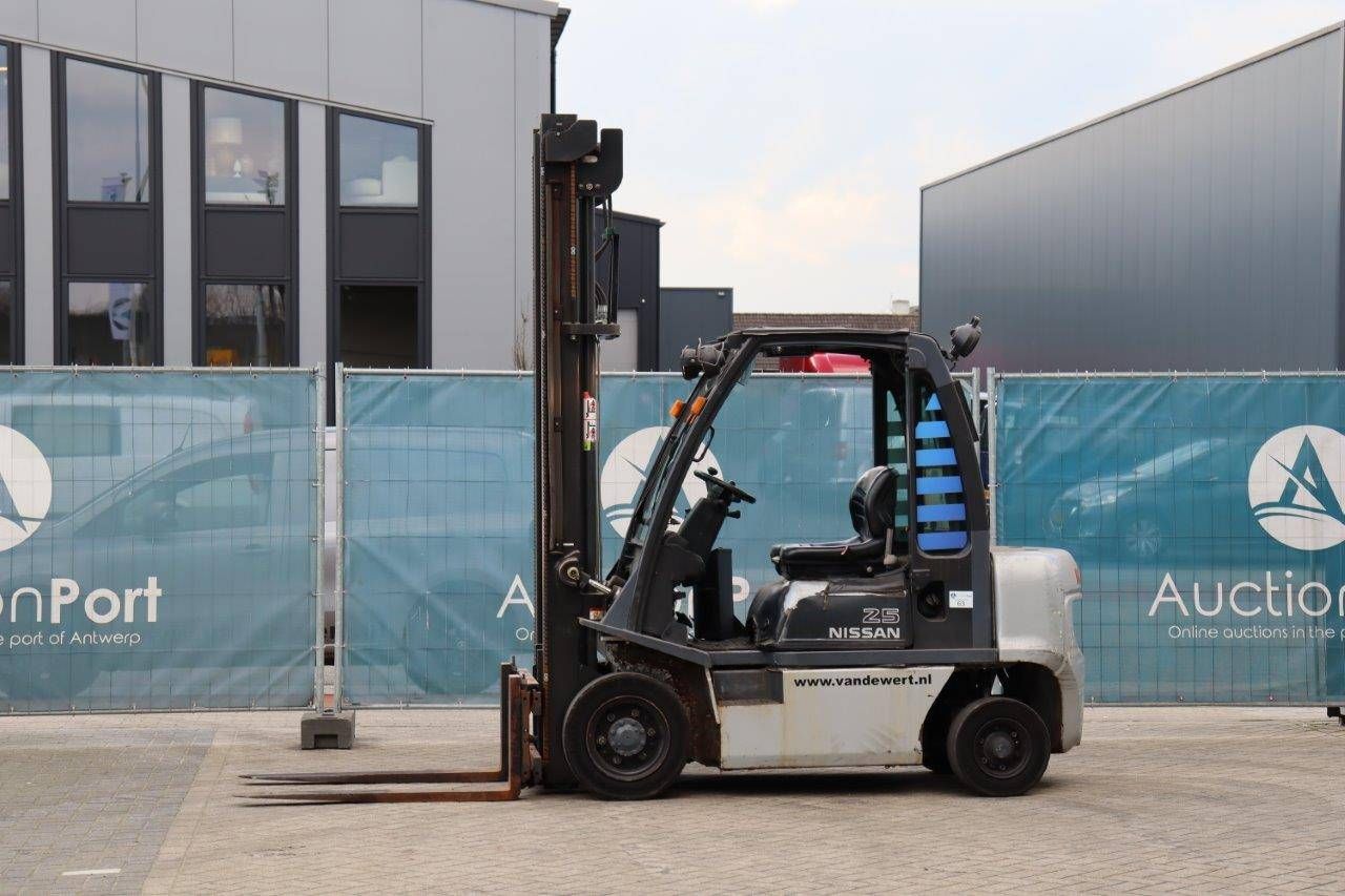 Forklift Nissan Y1D2A25Q Diesel 2500kg