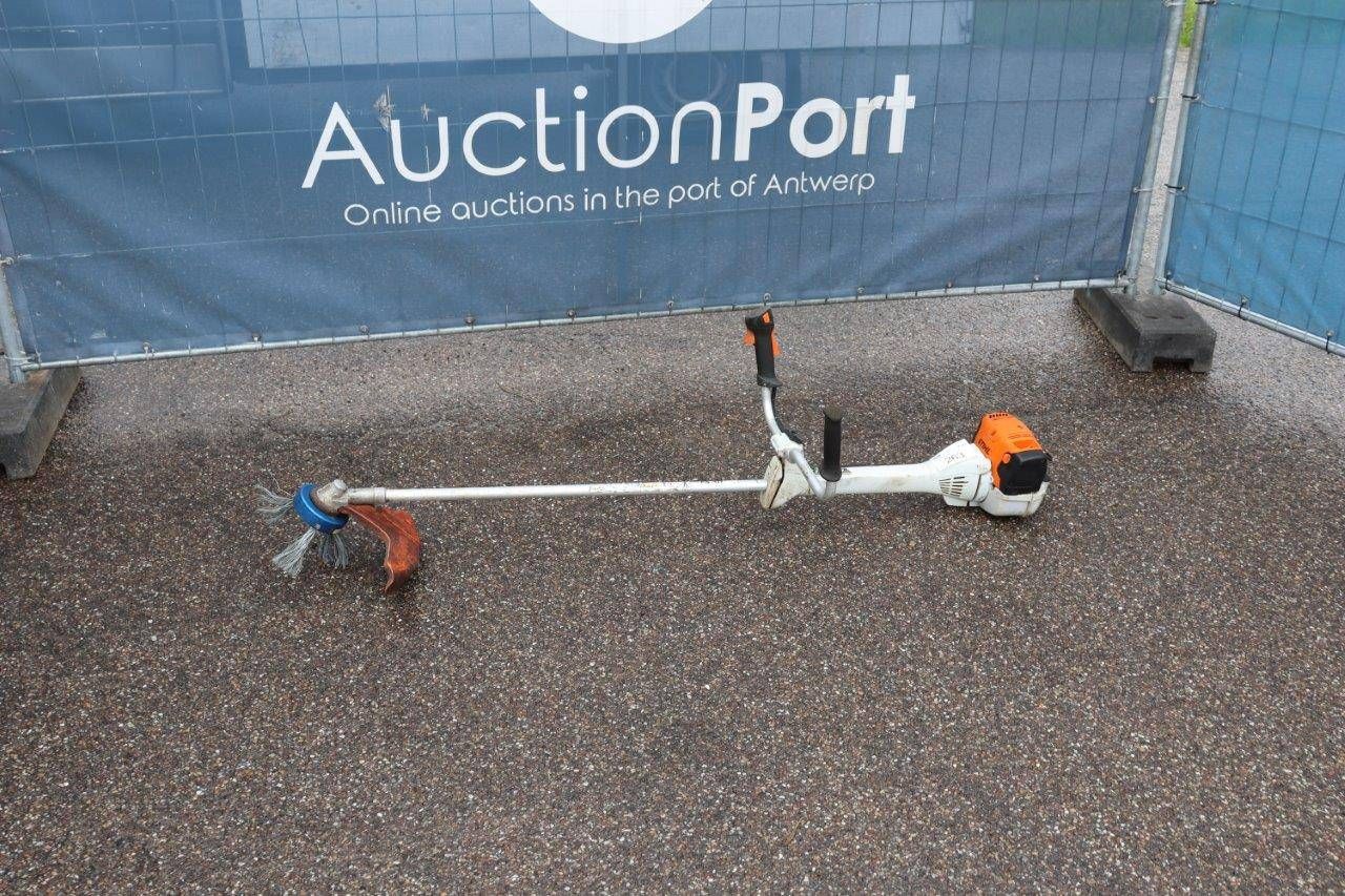 Stihl FS311 Petrol Brushcutter with Weed Brush