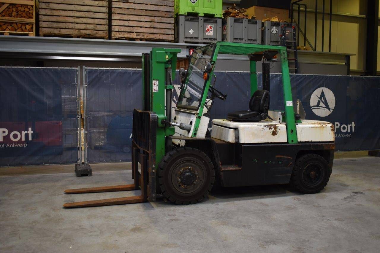 Forklift Nissan WGF03A40U Diesel 4500kg