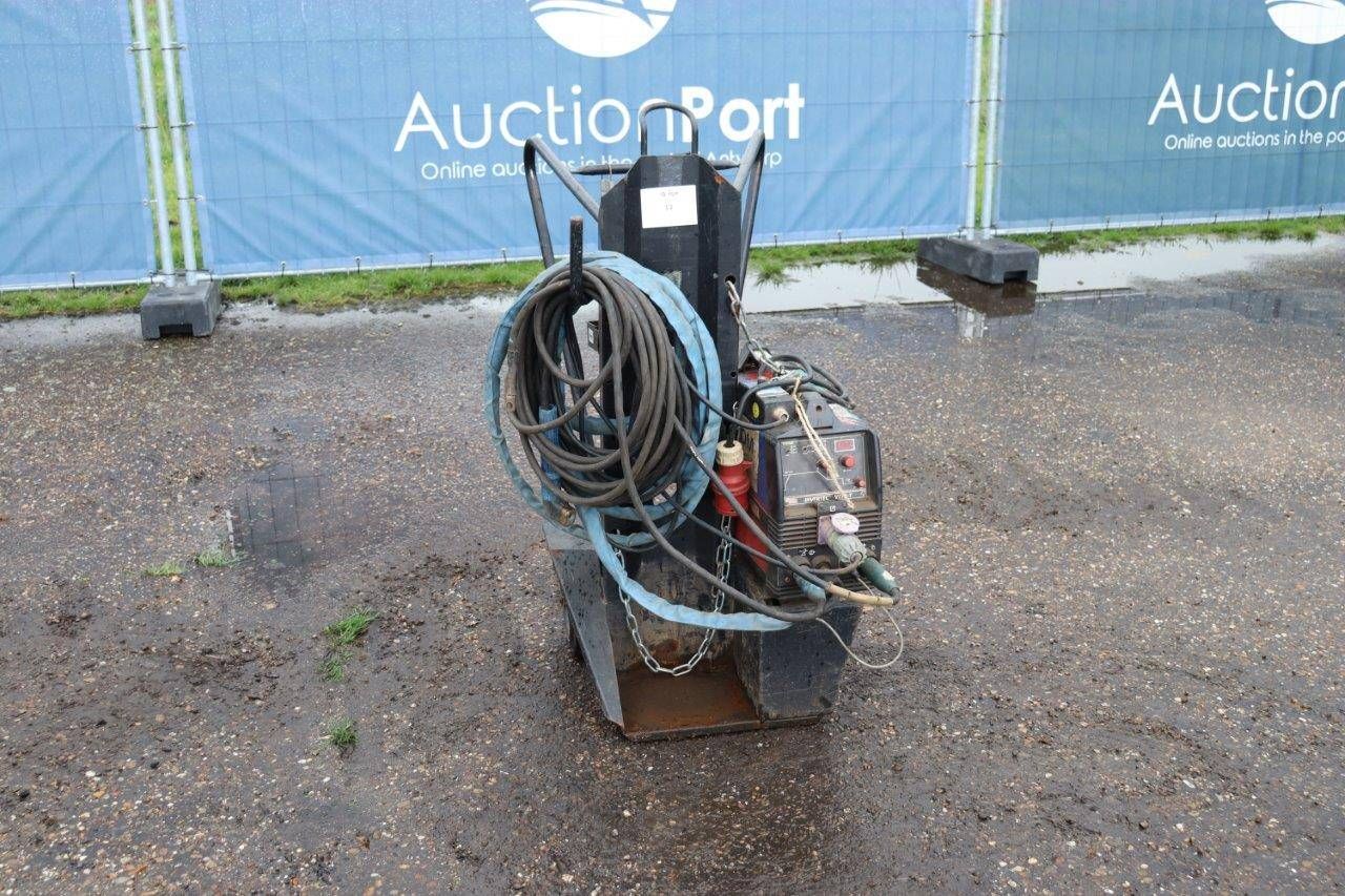 Welding machine Lincoln V270
