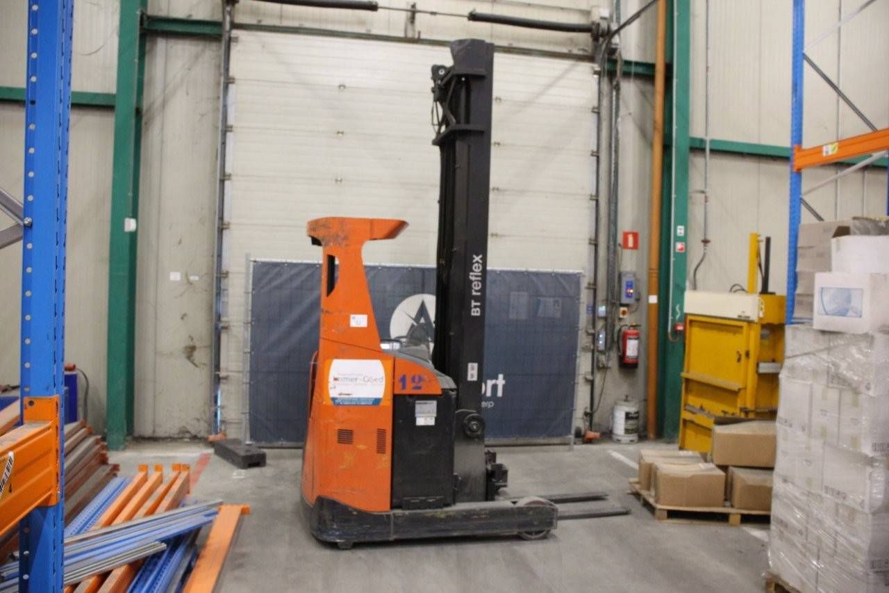 Reach truck BT RRE160 Electric 1600kg 9.0m 2012