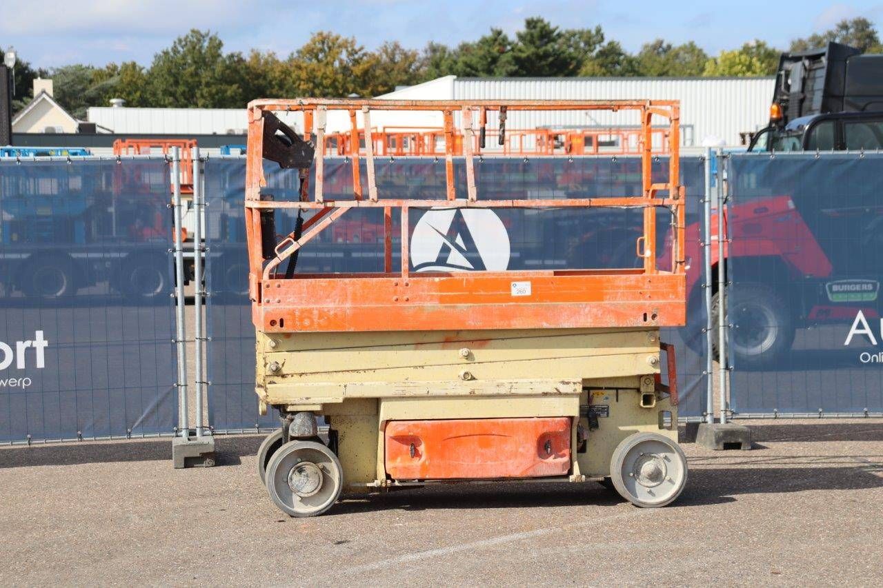 Scissor Lift JLG 2030ES Electric 8.1m 2006