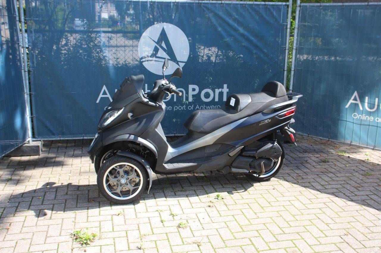 Scooter Piaggio MP3 Petrol 40hp 2017