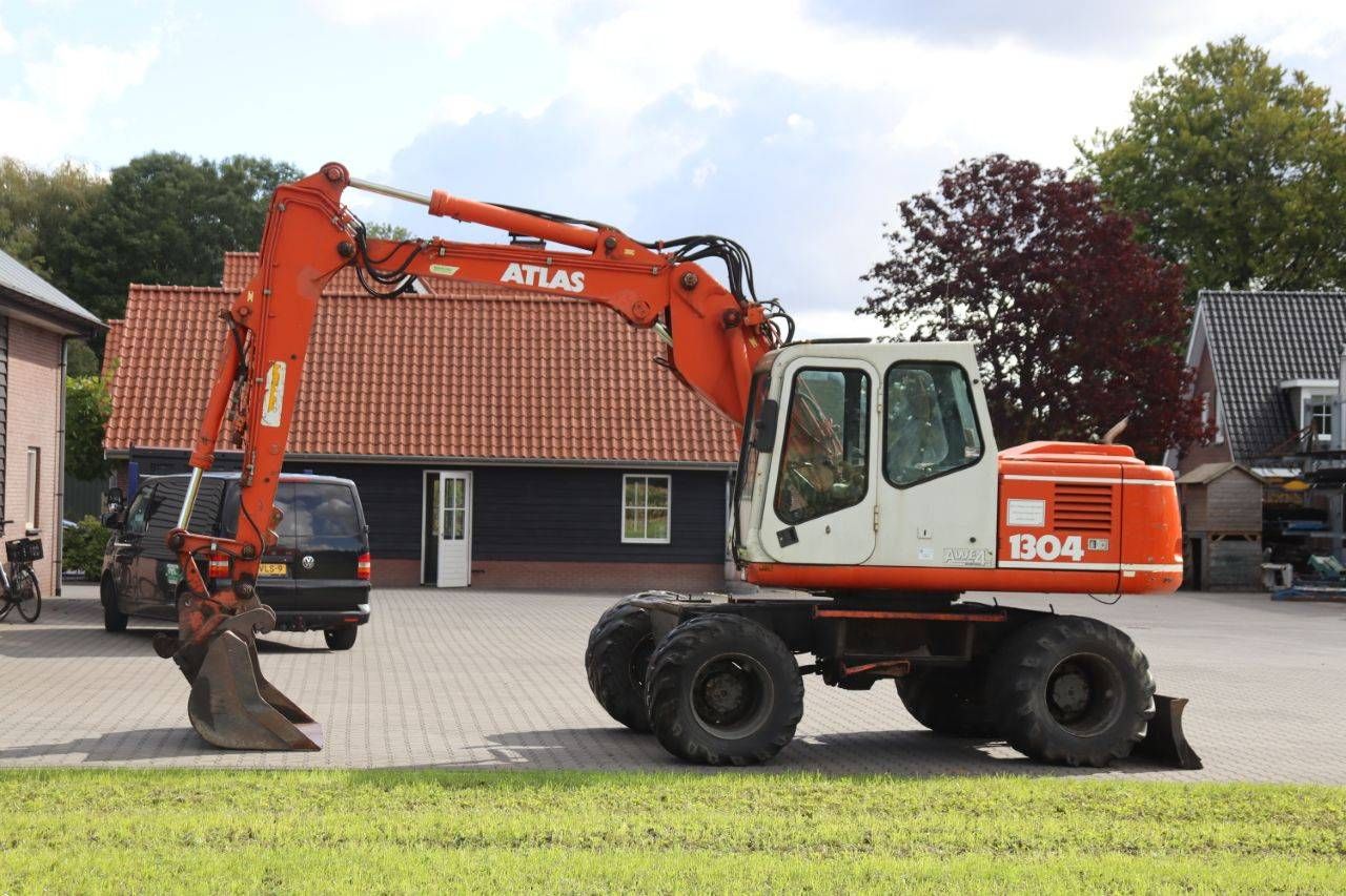 Wheel excavator Atlas 1304 Diesel 1997