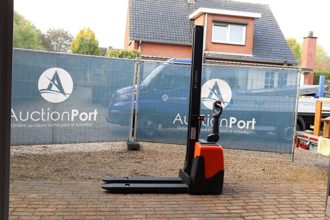 Toyota HWE100 Electric Stacker 1000kg 2.0m 2018