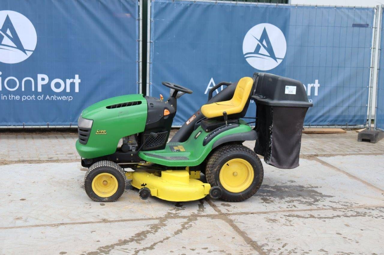 Riding mower John Deere L120 Petrol 20hp Auctionport
