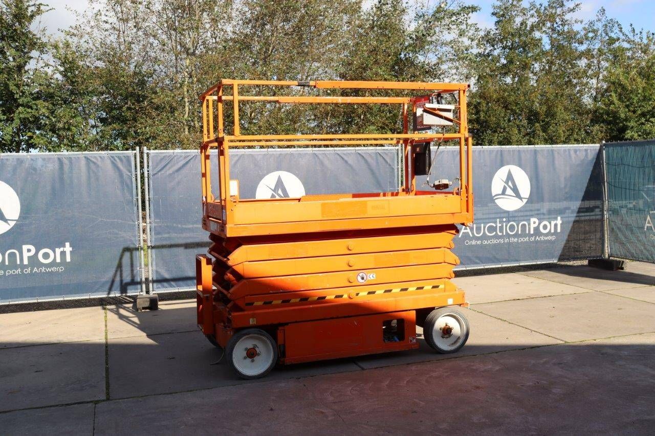 Scissor Lift Skyjack SJ4632 Electric 317kg 11.58m 2015