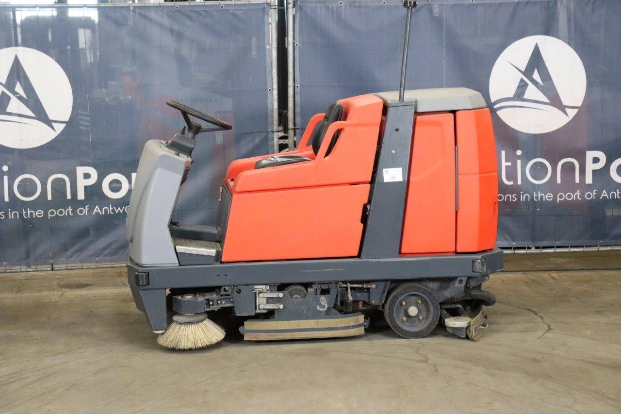 Sweeper Hako Schrubmaster B310R Electric 2017