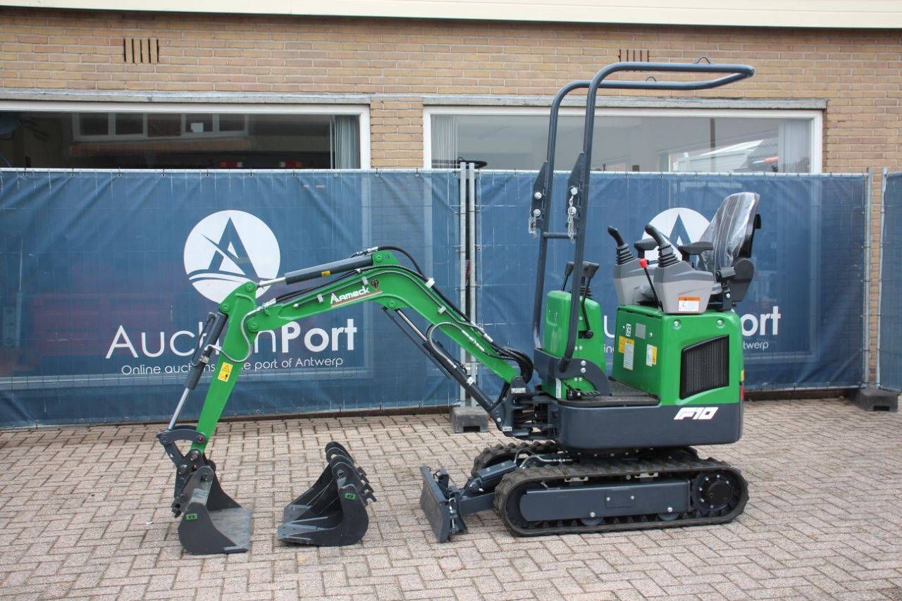 Mini excavator Aameck F10 Diesel 2025 New