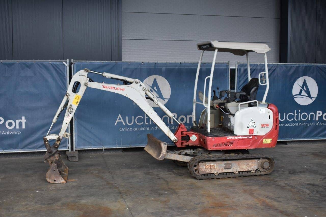 Mini digger Takeuchi TB216 Diesel