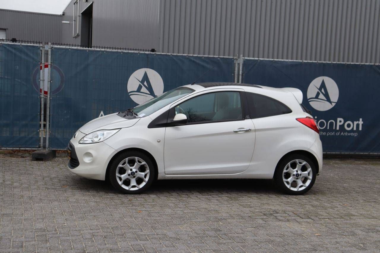 Passenger car Ford KA Petrol 2014 (Margin)
