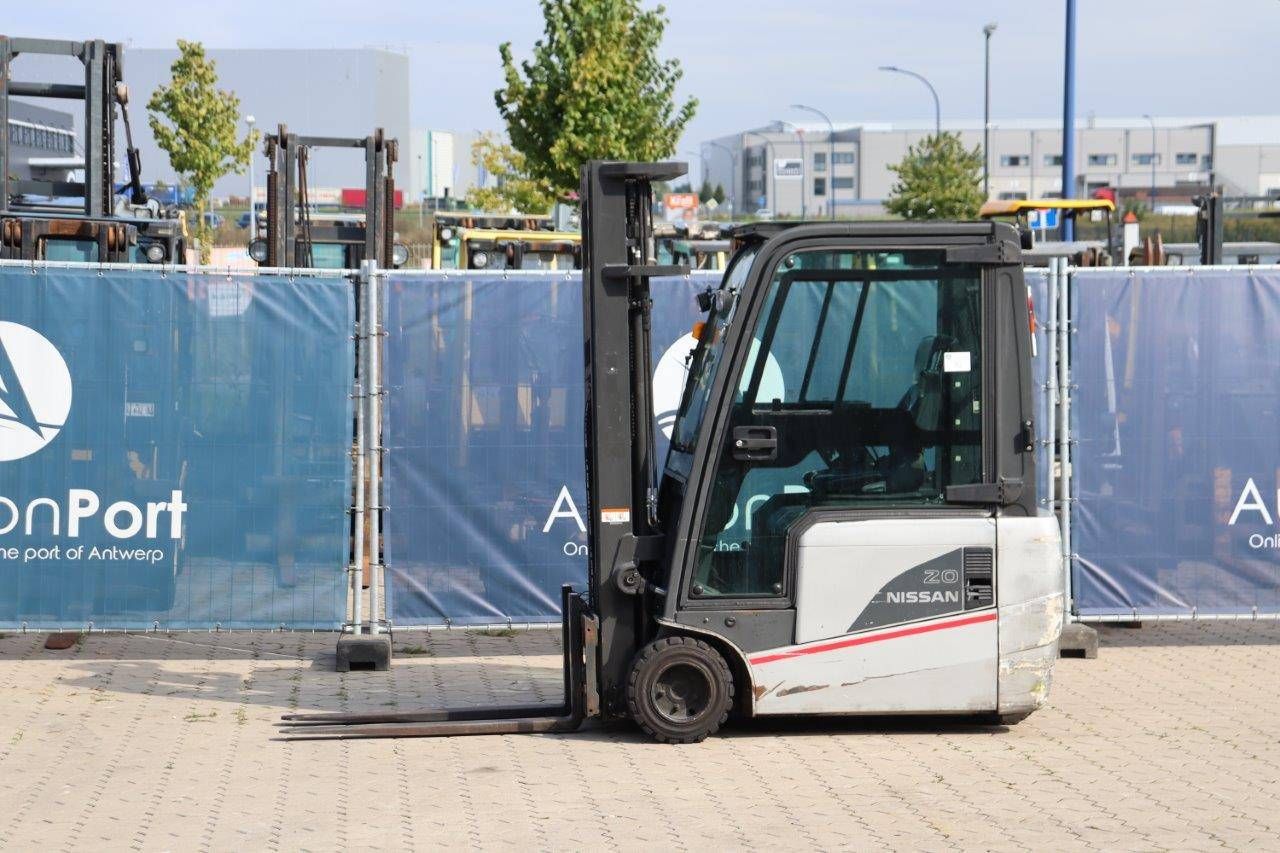 Forklift Nissan G1N1L20Q Electric 2735kg 5.5m 2011