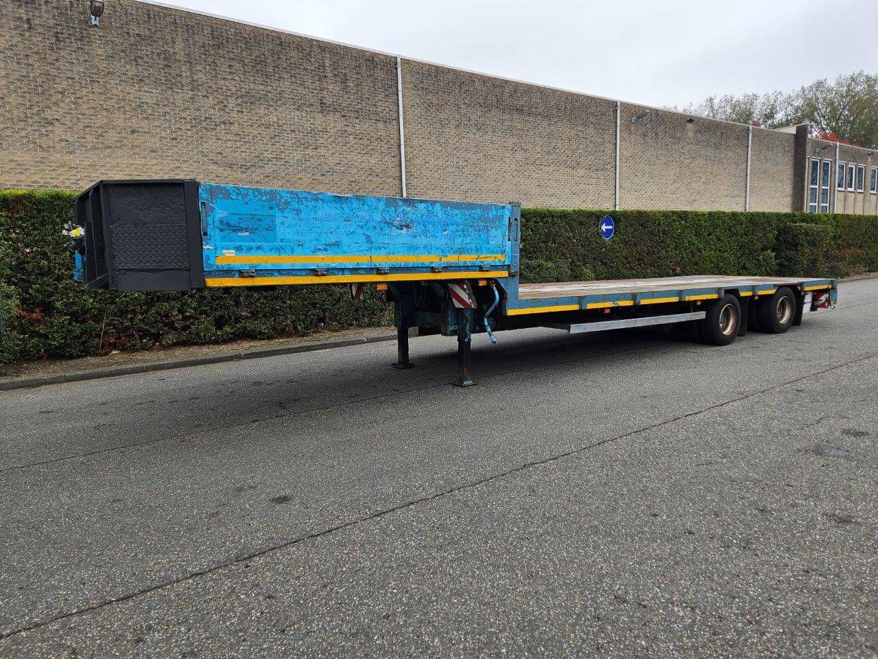 Semi Low Loader LAG 0-2-33 DSTL 1994