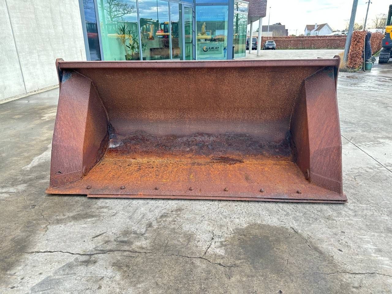 High-tip bucket Atlas 0000/2806