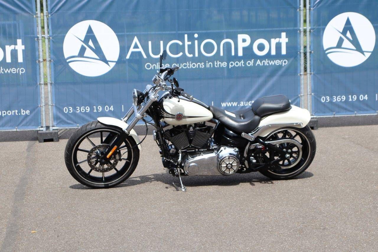 Motorcycle Harley Davidson Breakout Softail Petrol 2014