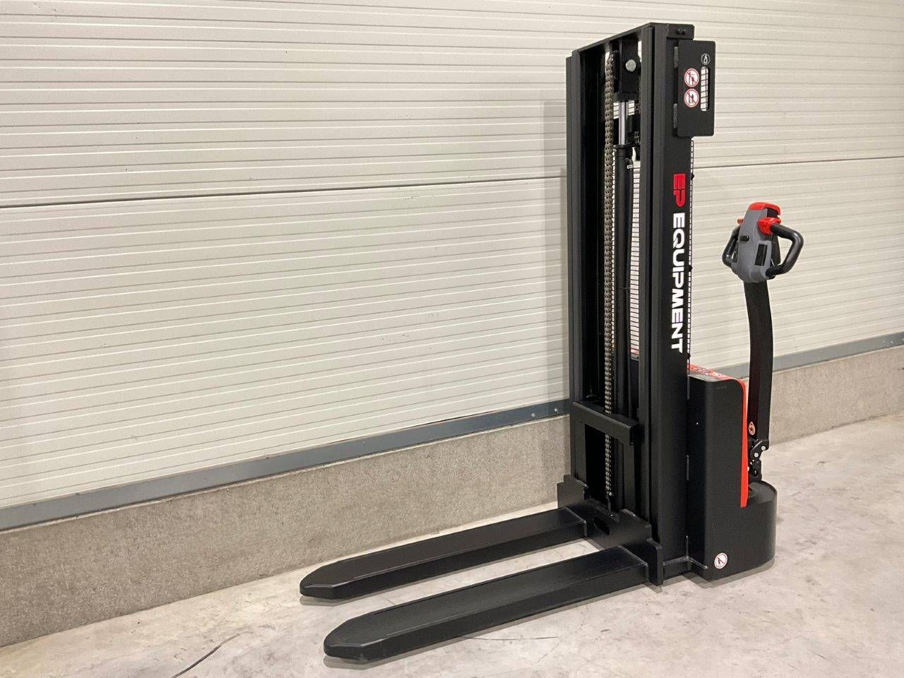 Stacker EP ESL Electric 2.7m New