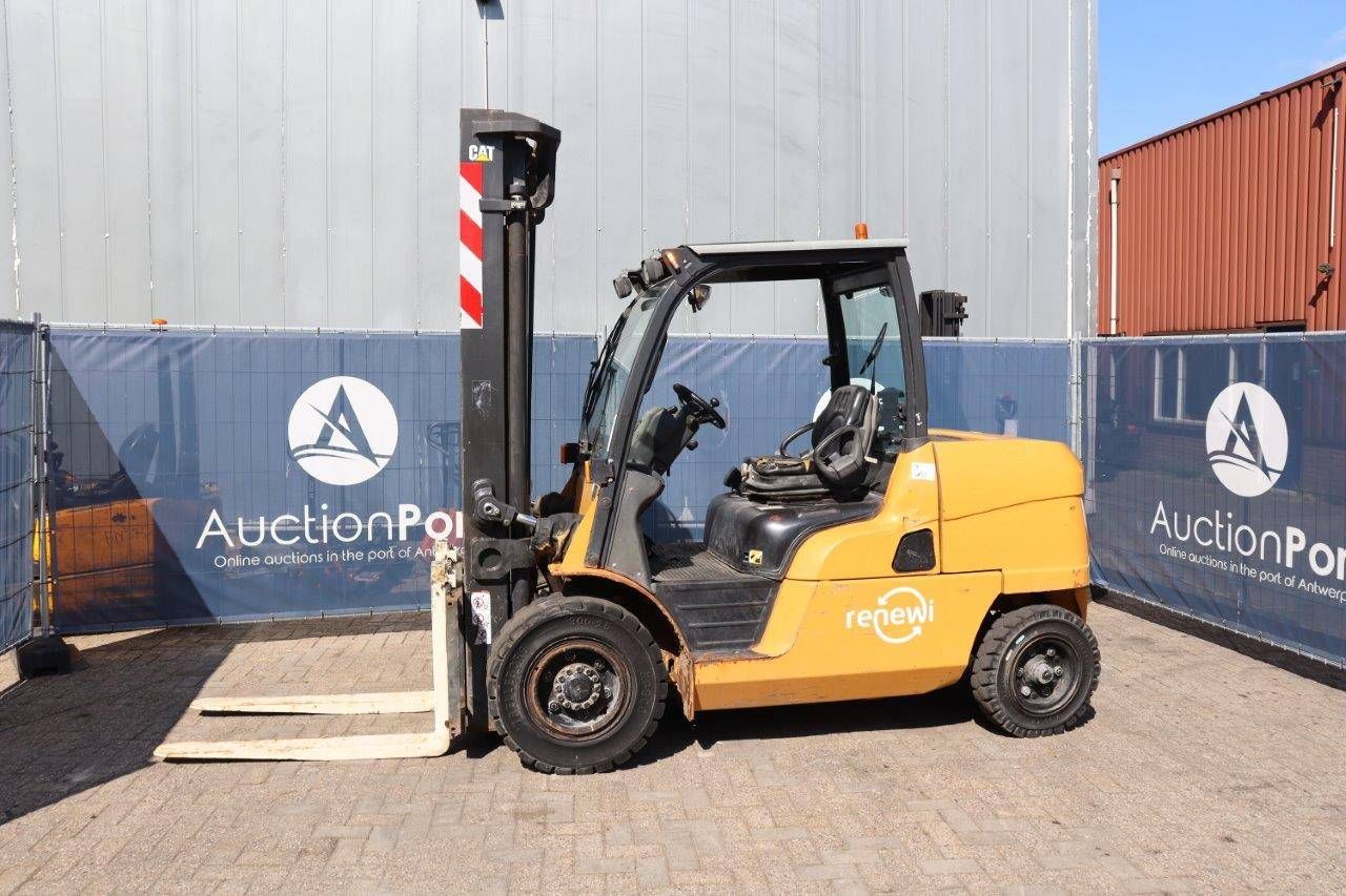Forklift Caterpillar DP50NT Diesel 5000kg