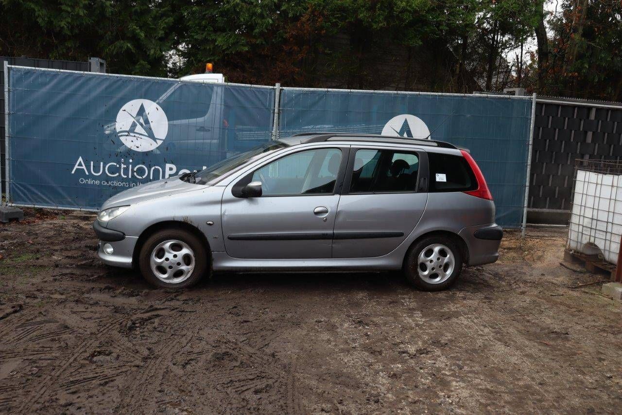 Peugeot 206 Petrol 2003