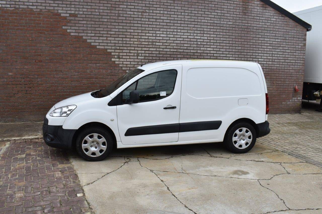 Van Peugeot Partner Diesel 2011 (Margin)