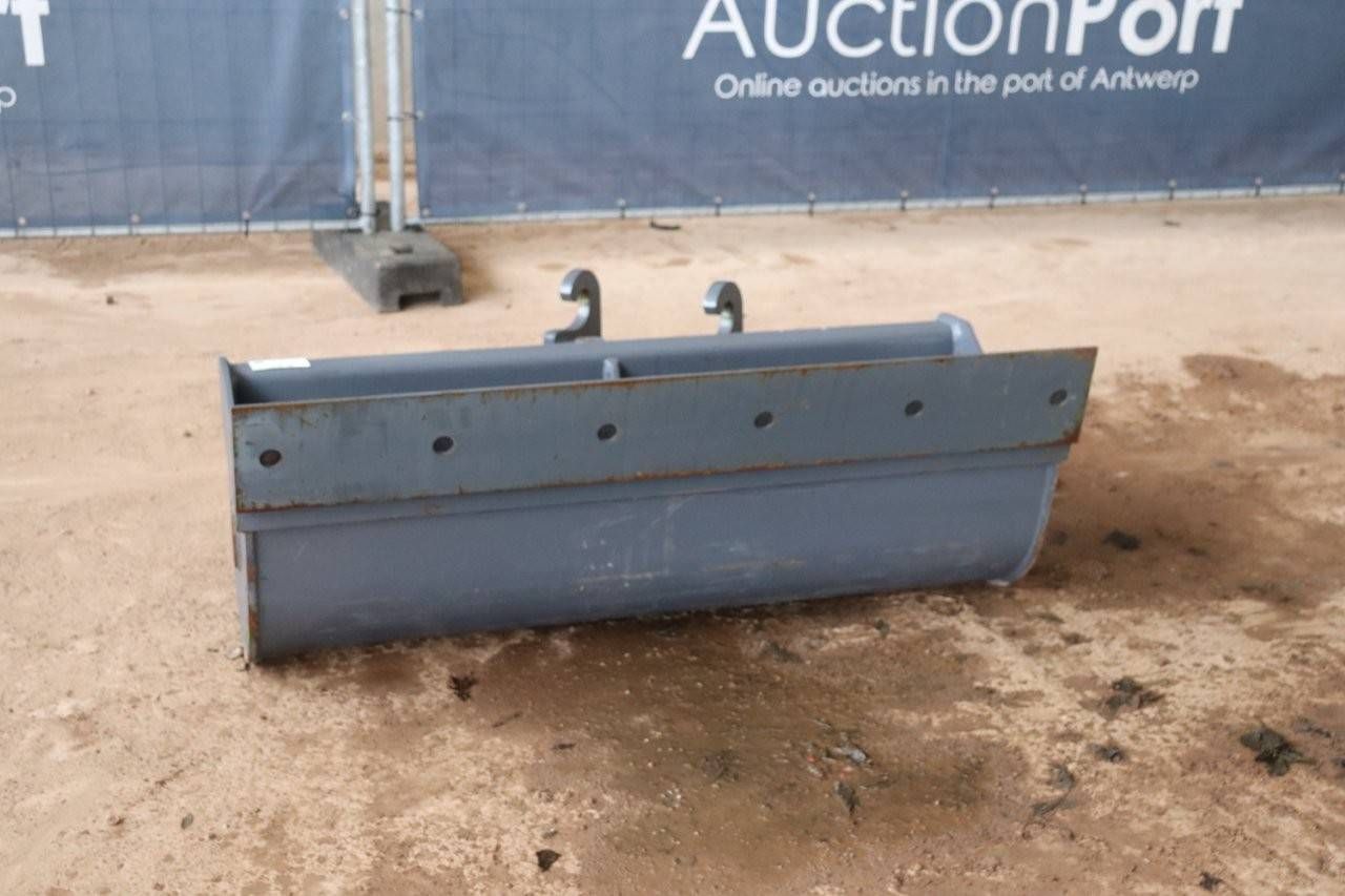 Tilting container CW10 150cm 