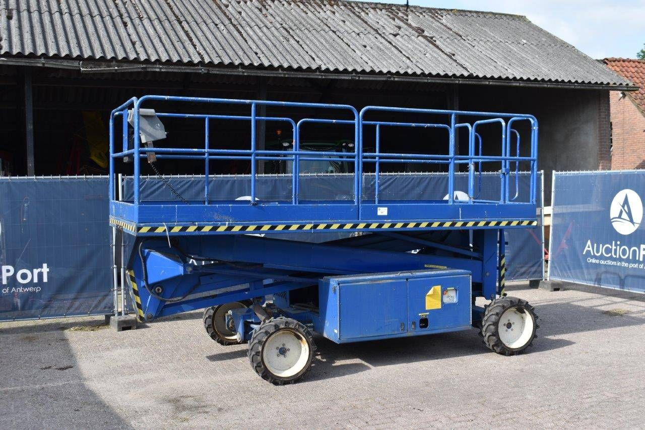 Gelenkteleskopbühne UpRight SL 30 SL Elektro 9m 
