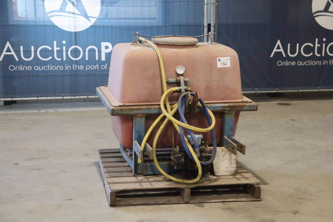 Mounted Weed Sprayer P 48