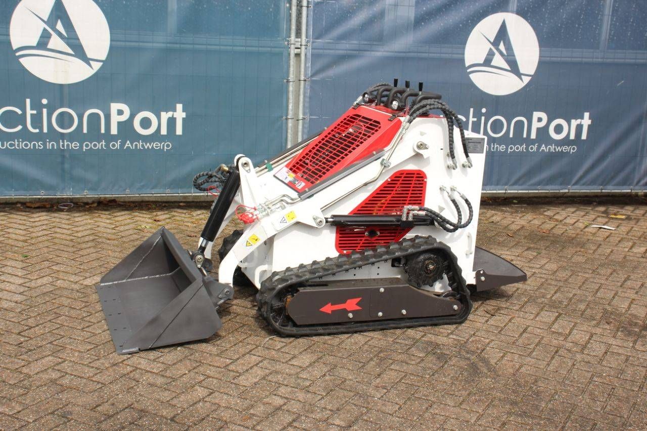 Farmland ST480 Skid Steer Loader Petrol 2026 New