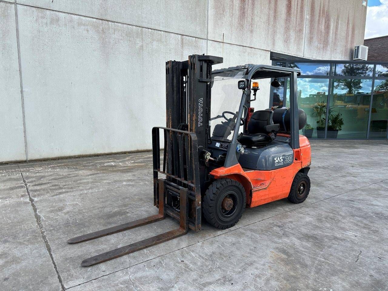 Forklift Toyota 42-7FGF25 LPG 2500kg
