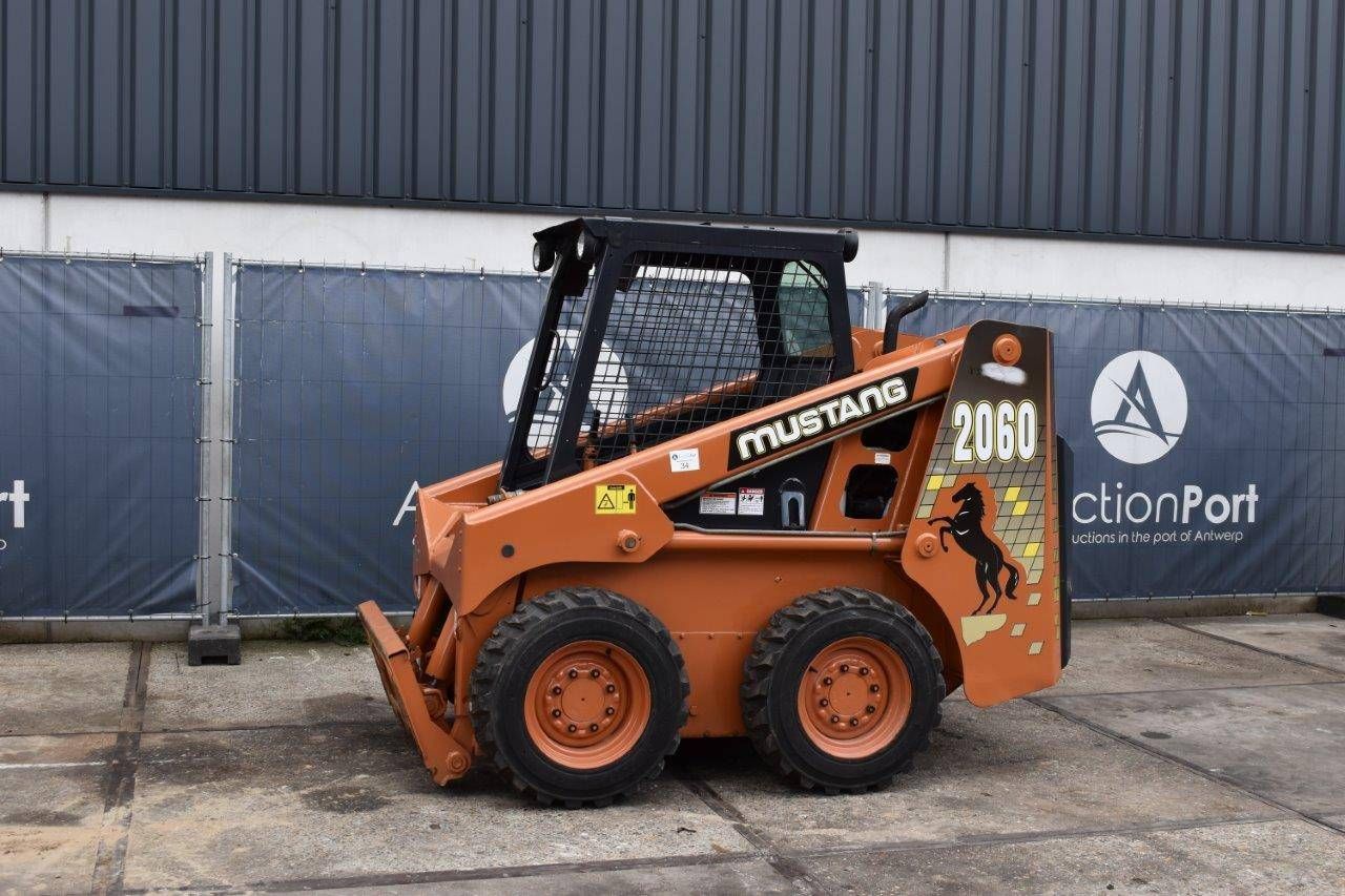 Skid steer loader Mustang 2060 Diesel 