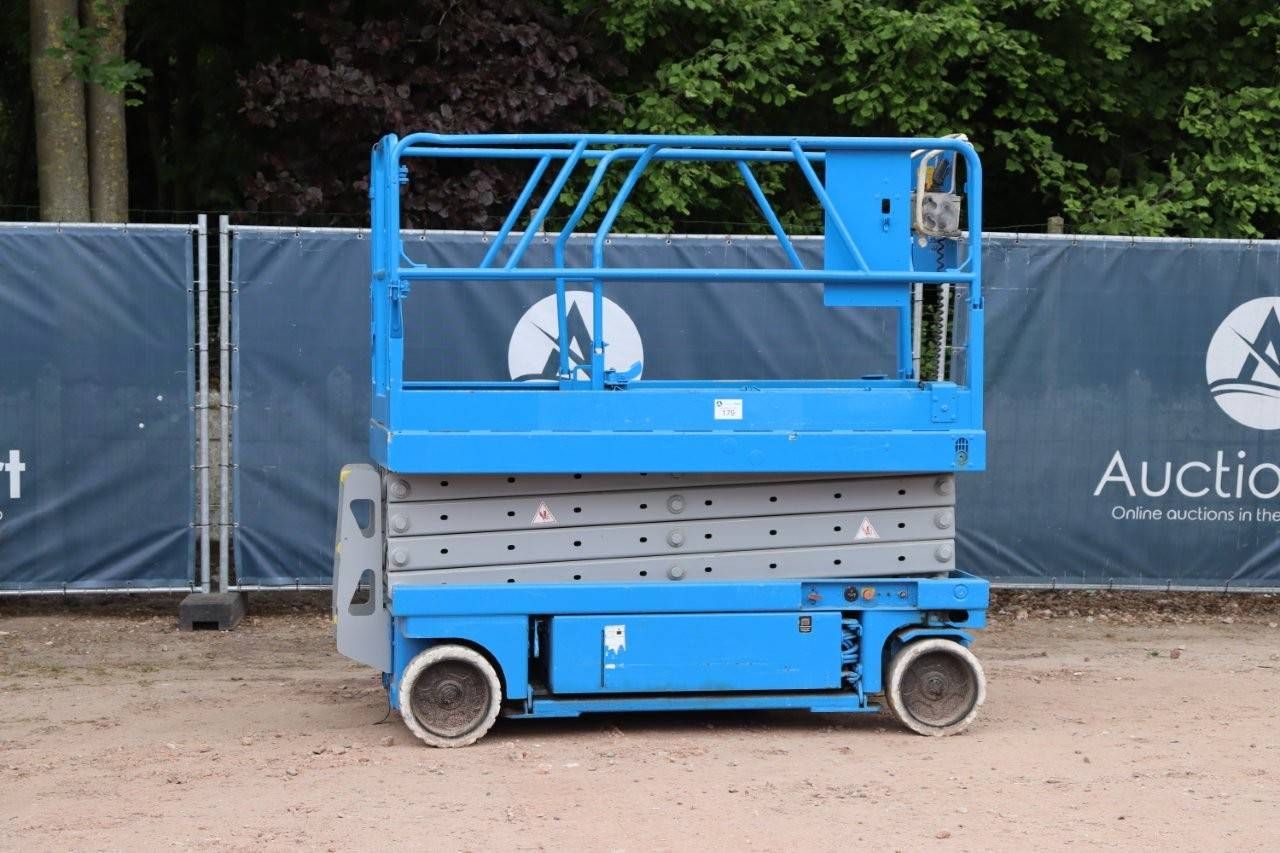 Scissor Lift Genie GS2632 Electric 9.96m