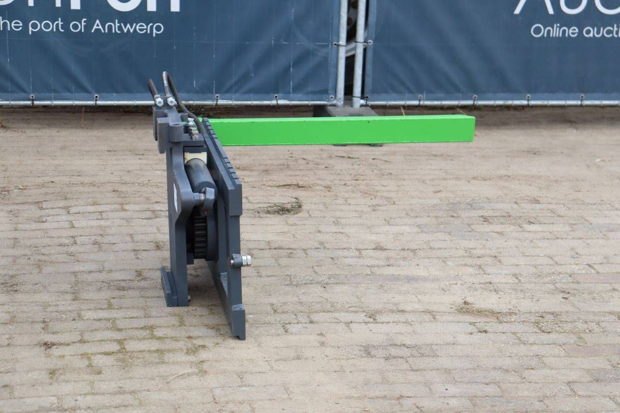 Crate tipper