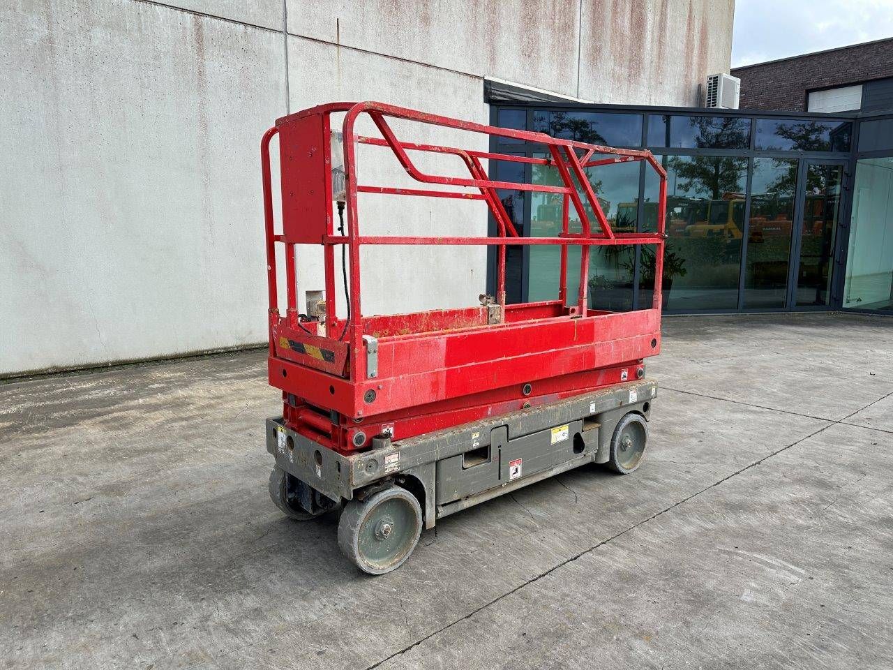 Scissor lift Haulotte Compact 8 Electric 8.25m