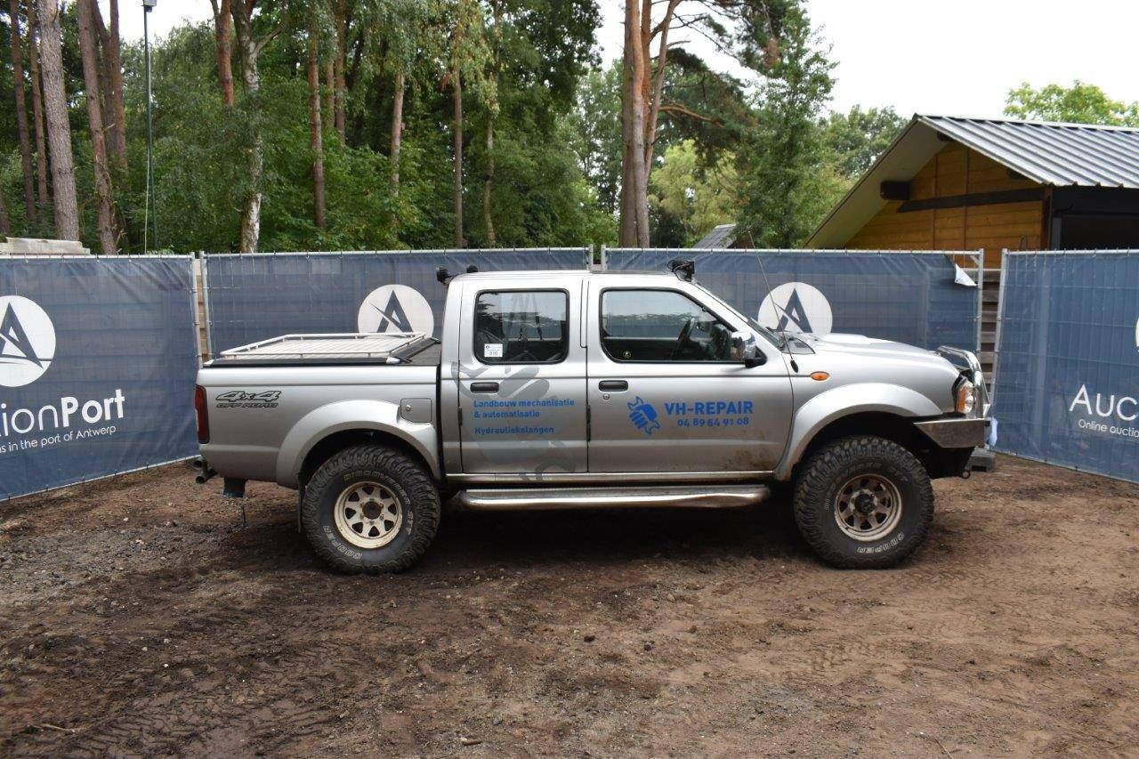 Pick Up Nissan King Cab Diesel 2003 (Margin)