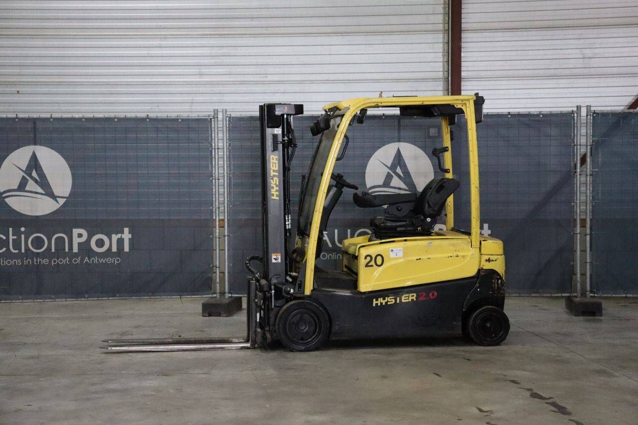 Hyster J2.0XN LWB Electric Forklift 1970kg 4.6m 2019