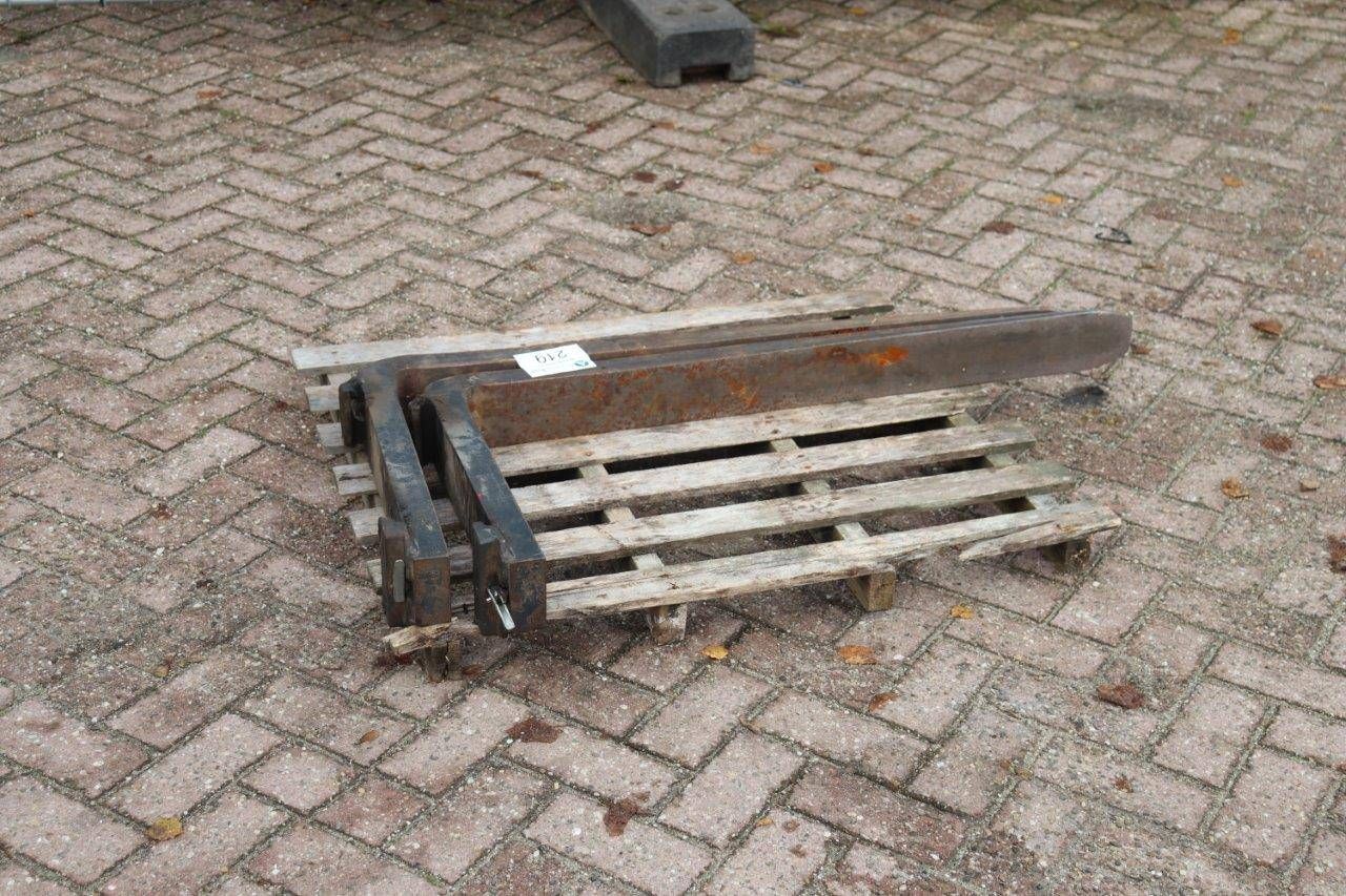 Pallet forks Linde 1203