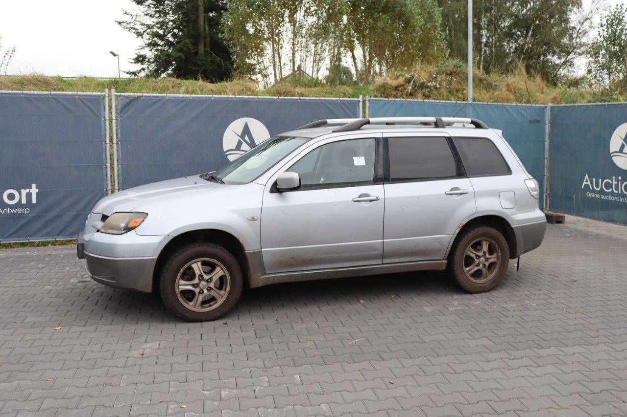 Mitsubishi Outlander Petrol 161hp 2005 (Margin)