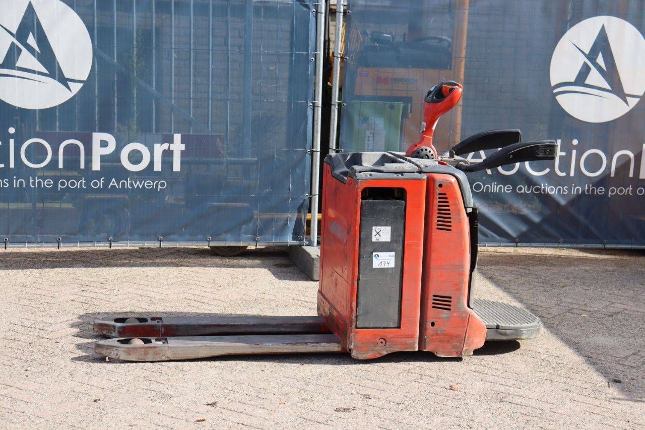 Linde Electric Pallet Truck