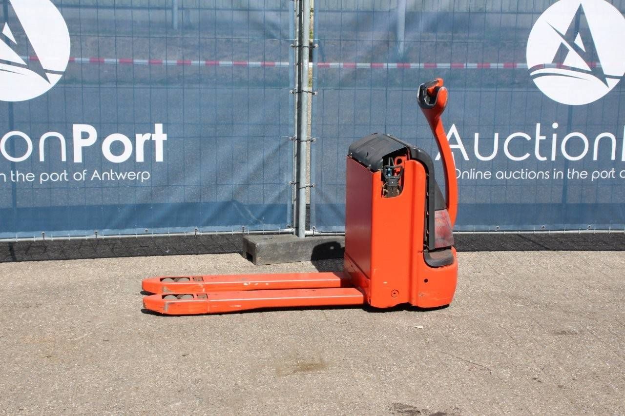 Pallet truck Linde T16 Electric 1600kg